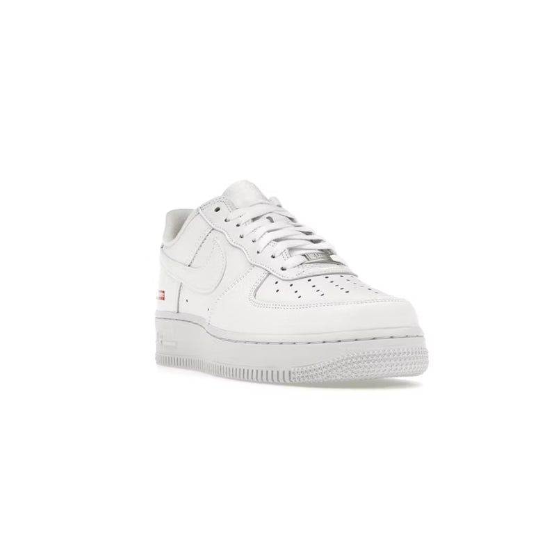 Nike Air Force 1 Low Supreme White