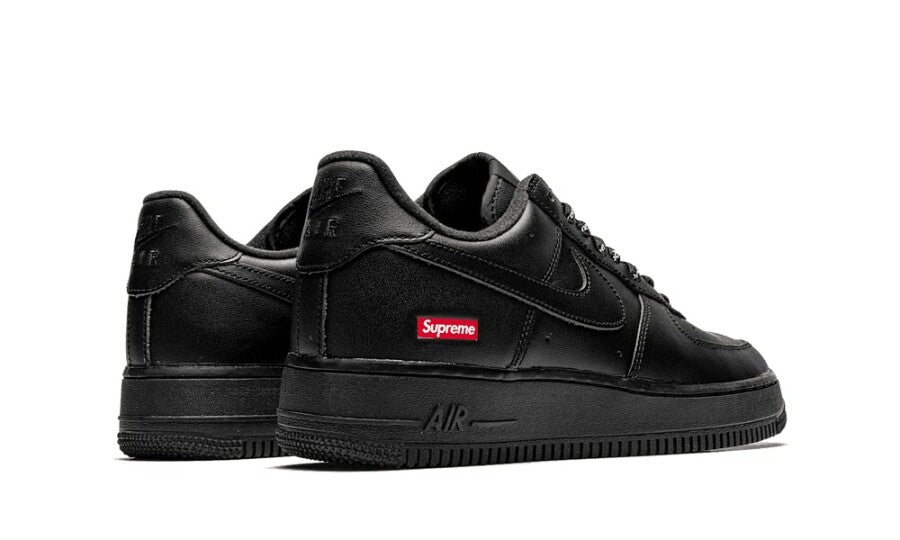 Nike Air Force 1 Low "Supreme Black"