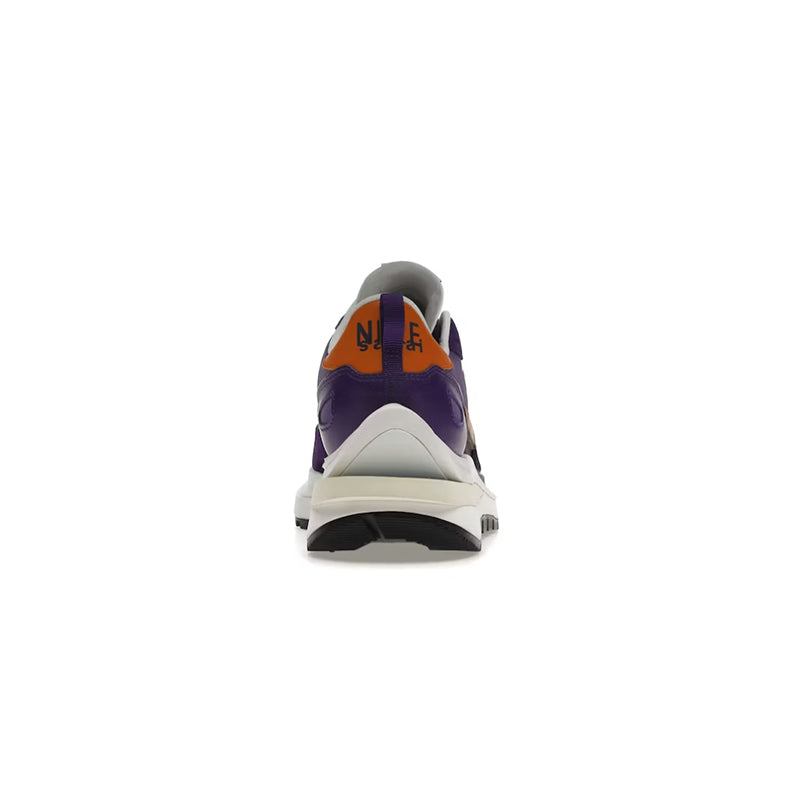 Nike Vaporwaffle Sacai Dark Iris