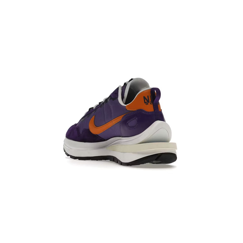 Nike Vaporwaffle Sacai Dark Iris