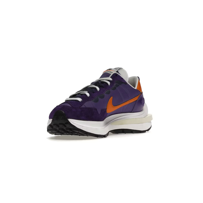 Nike Vaporwaffle Sacai Dark Iris