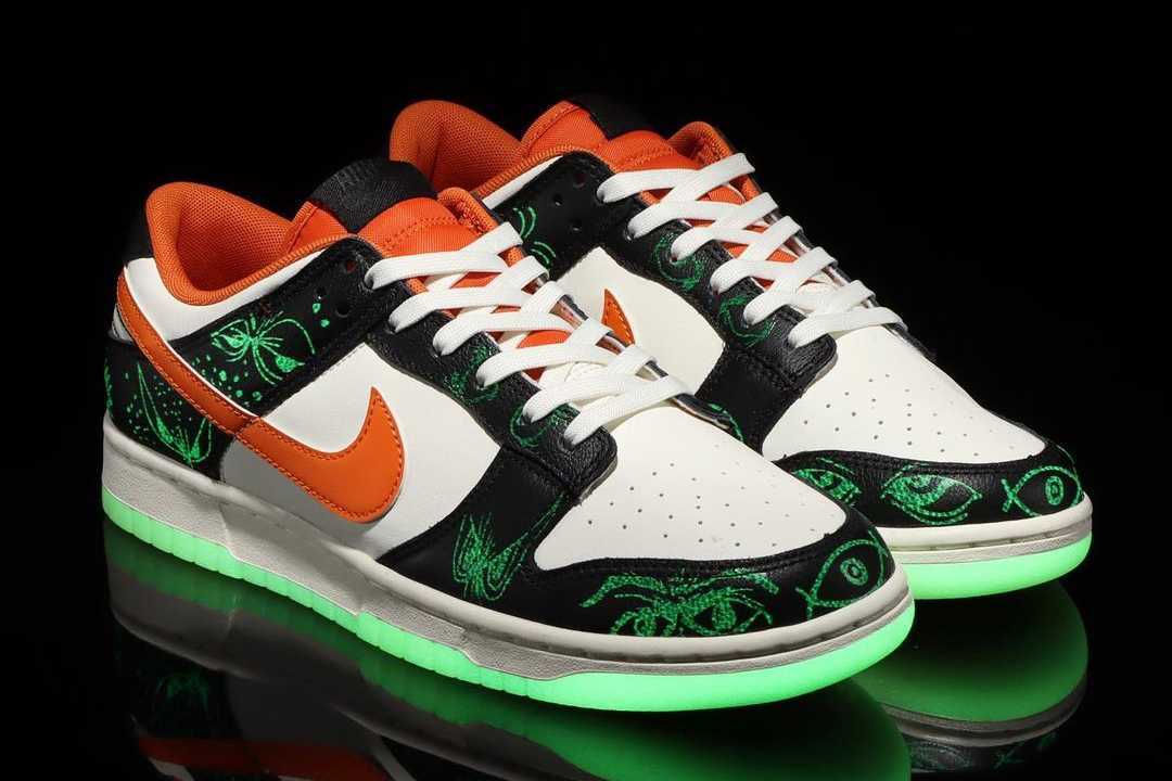 Nike Dunk low Halloween